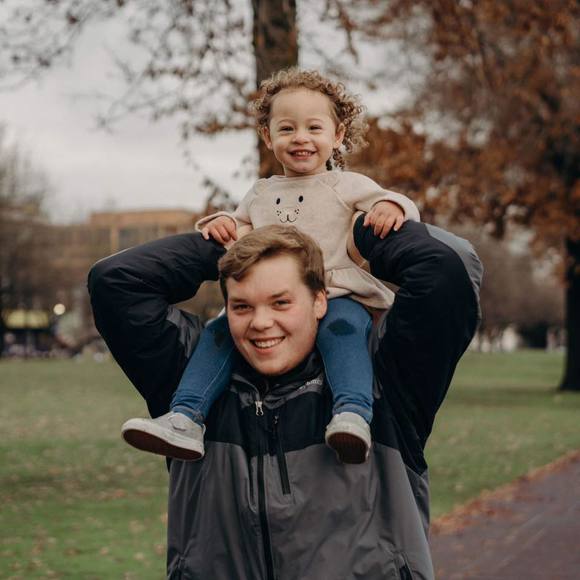 Meet your Posher, Kyle - Picture 1 of 1